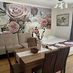 Sweet Homes 5 - For Guests *
