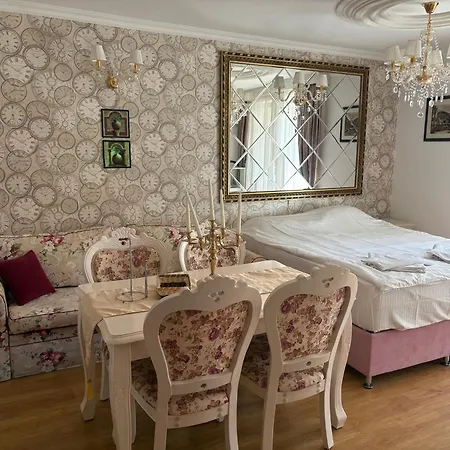 Sweet Homes 5 - For Guests * Slantchev Briag